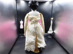 china head beige dress back